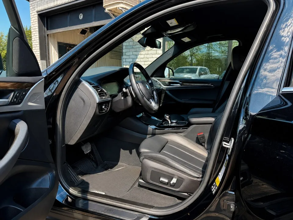BMW X3 2022 photo 2