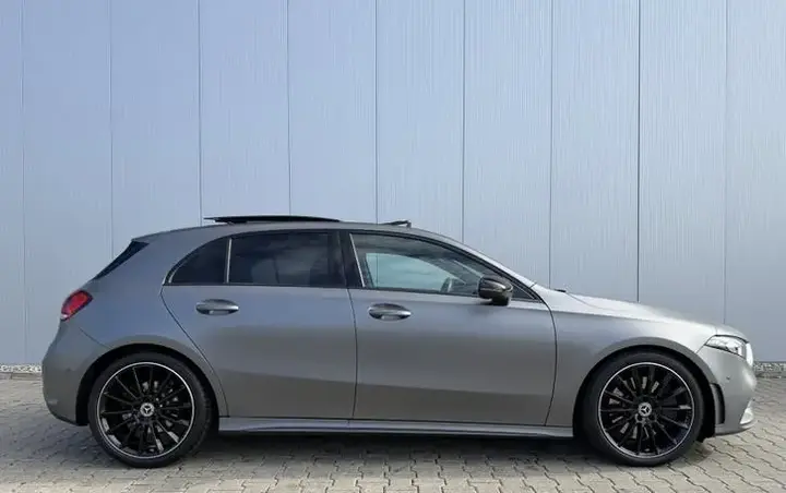 Mercedes-Benz A-Class 2018 photo 2