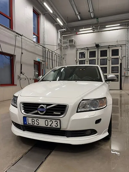 Volvo S40 2011 photo 3