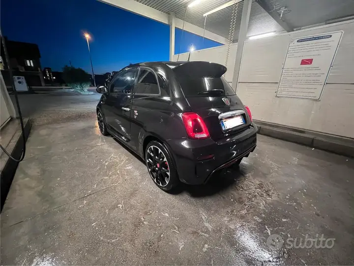 Abarth 595 2018 photo 4