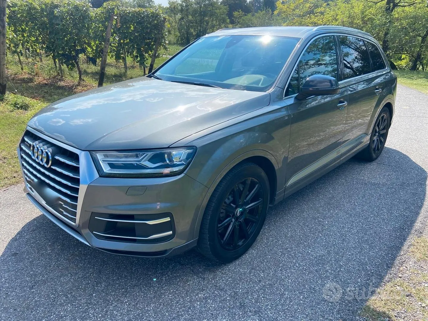 Audi Q7 2015 photo 2