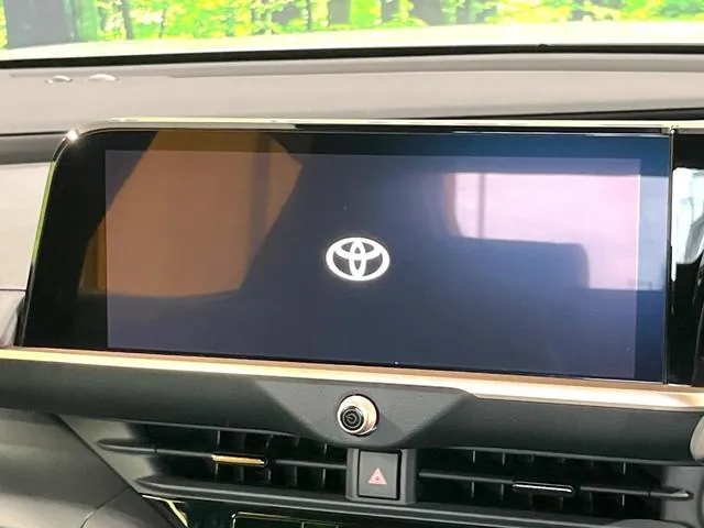 Toyota Crown Crossover 2023 photo 3
