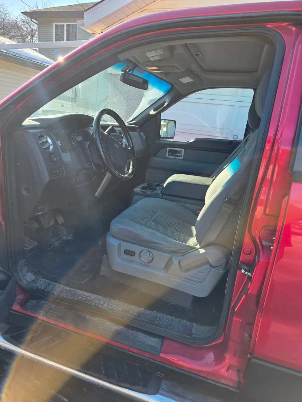 Ford F-150 2011 photo 4