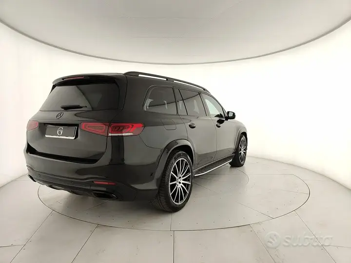 Mercedes-Benz Gls 2023 photo 3