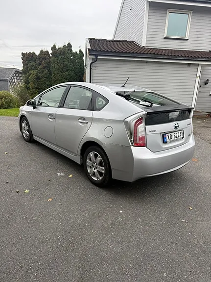 Toyota Prius 2012 photo 5