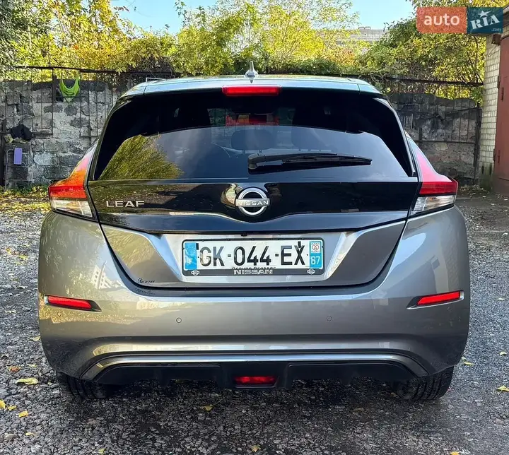 Nissan Leaf 2022 photo 5