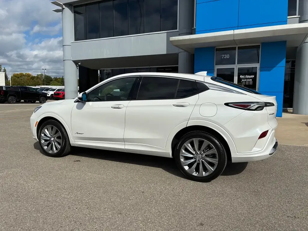 Buick Envista 2025 photo 2