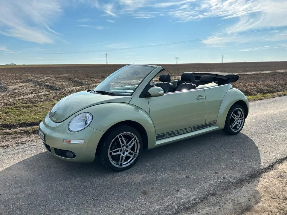Volkswagen New Beetle Cabrio