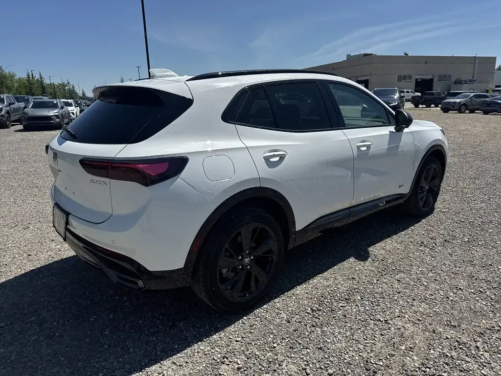 Buick Envision 2026 photo 5