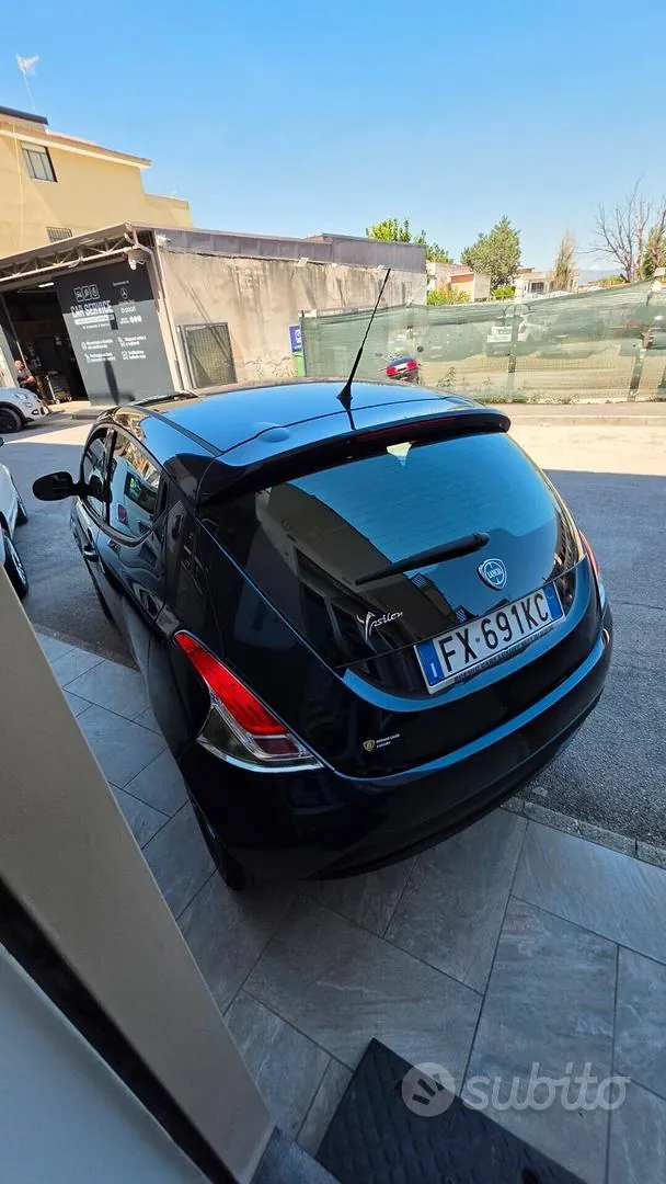 Lancia Ypsilon 2019 photo 4