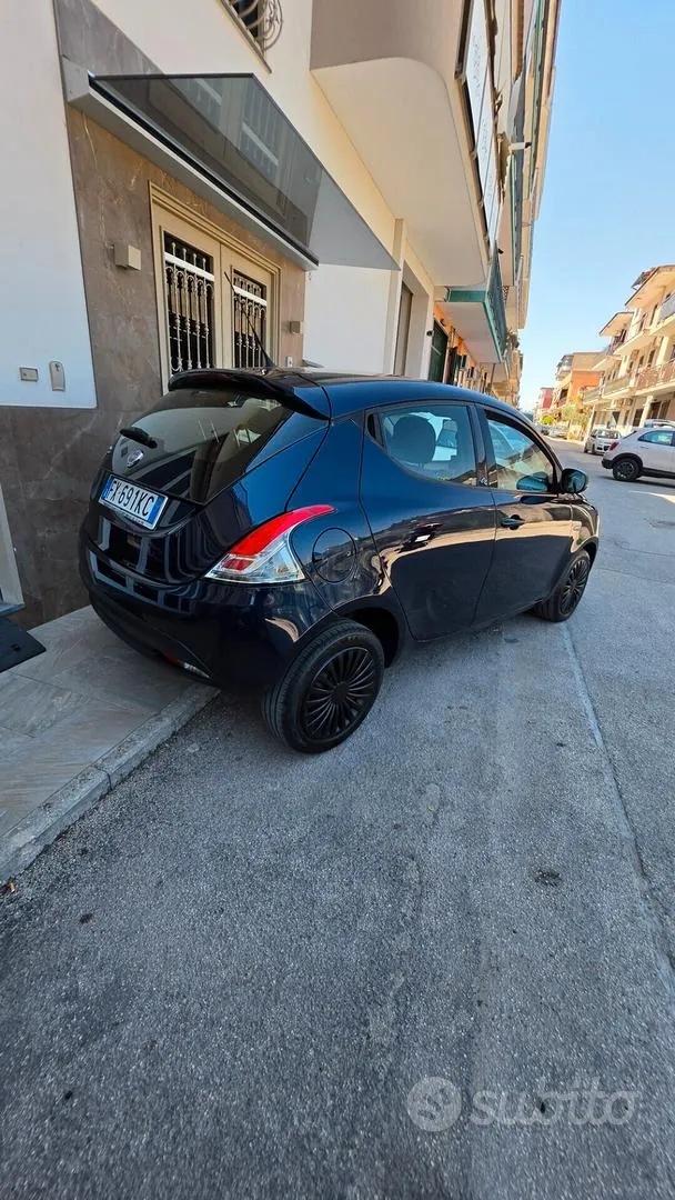 Lancia Ypsilon 2019 photo 3