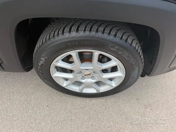 Jeep Renegade 2022 photo 3