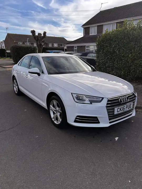 Audi A4 2016 photo 3