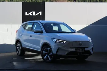 MG Zs Ev 2023 photo 2