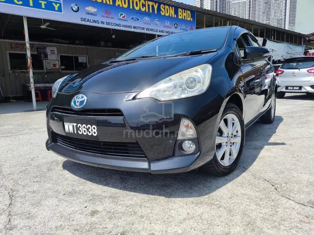 Toyota Prius C