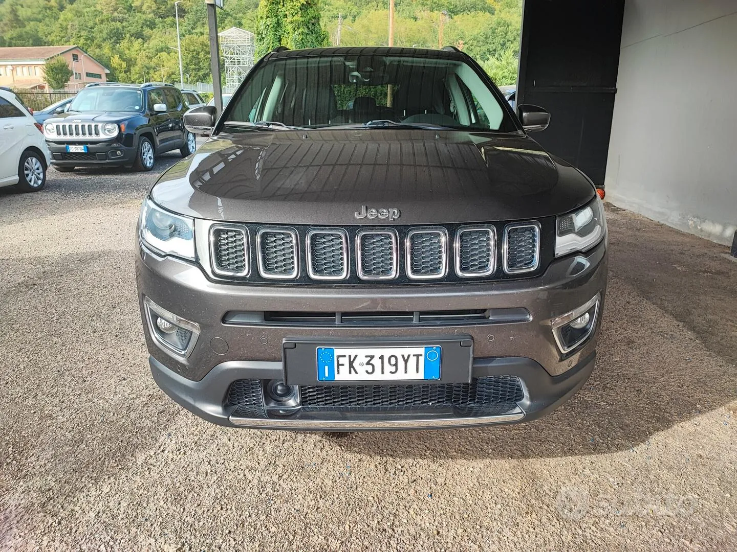 Jeep Compass 2017 photo 2