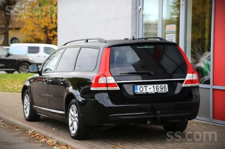Volvo V70 2014 photo 5