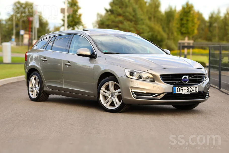 Volvo V60 2013 photo 3