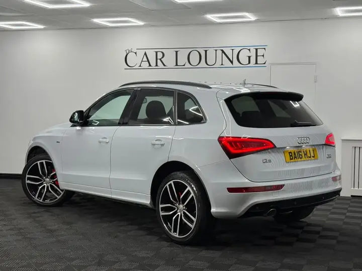 Audi Q5 2016 photo 4