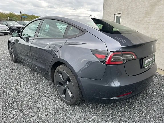 Tesla Model 3 2020 photo 4