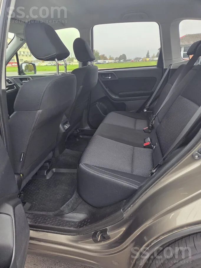 Subaru Forester 2017 photo 4