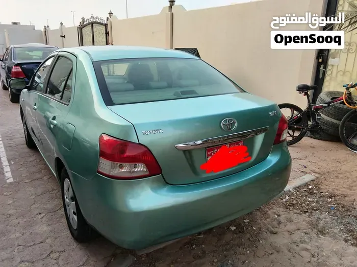 Toyota Yaris 2011 photo 4
