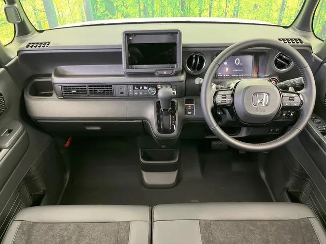 Honda N-Box Custom 2026 photo 3
