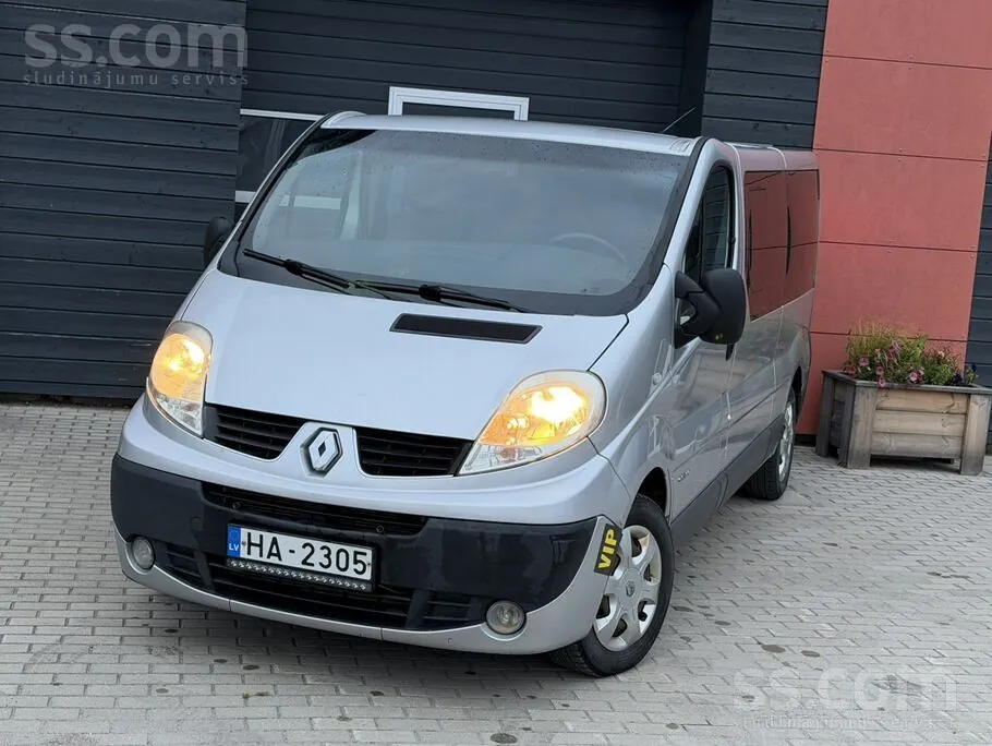 Renault Trafic 2008 photo 2