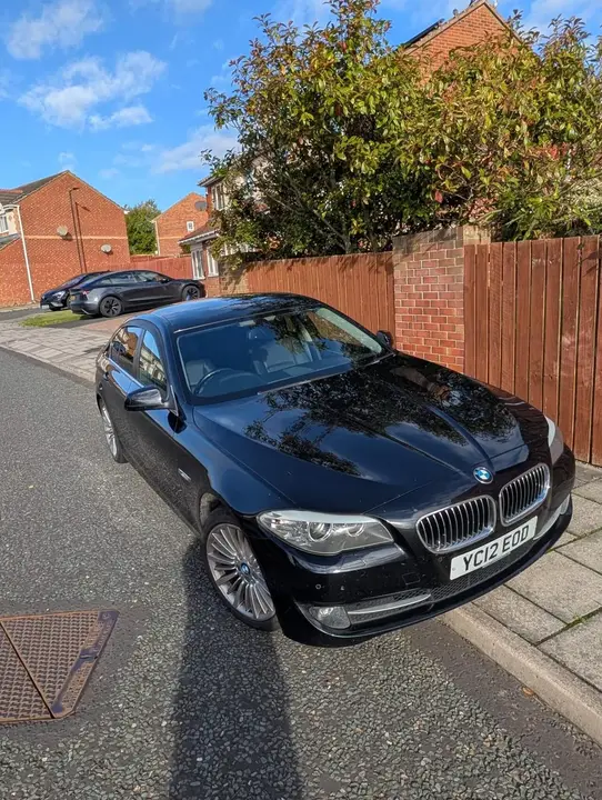 BMW 5 Series 2012 photo 3