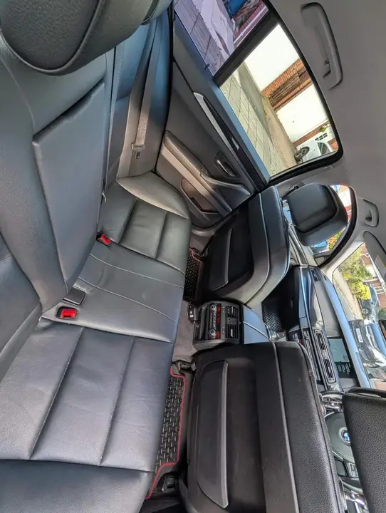 BMW 5 Series 2012 photo 5