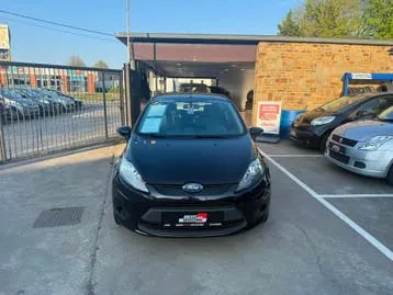 Ford Fiesta 2009 photo 2
