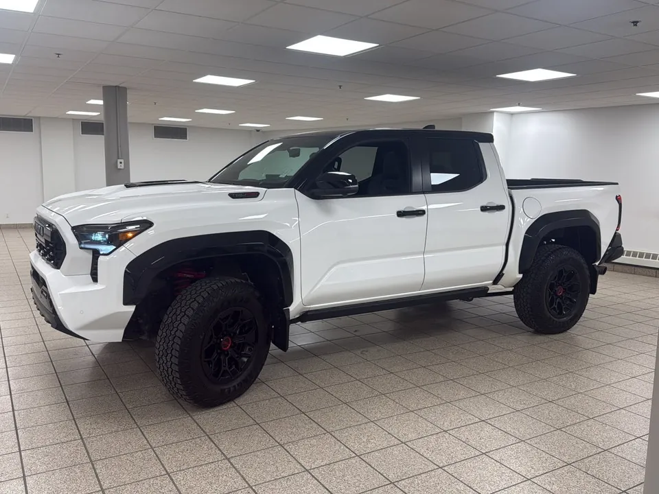 Toyota Tacoma 2025 photo 3