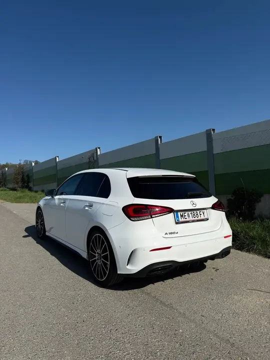 Mercedes-Benz A-Class 2022 photo 2