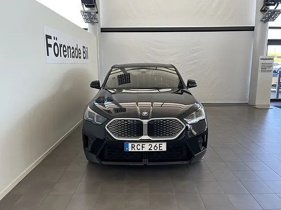 BMW Ix2 2026 photo 2