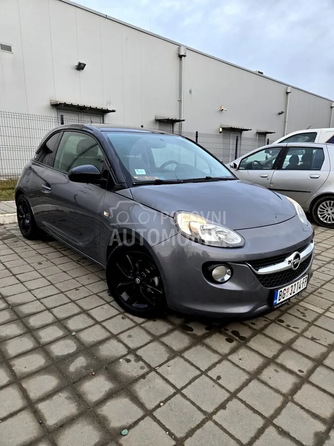 Opel Adam