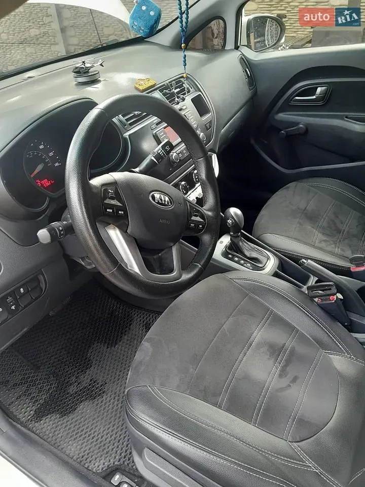 Kia Rio 2014 photo 5