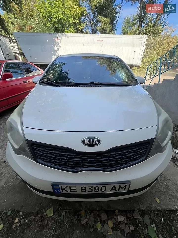 Kia Rio 2014 photo 2