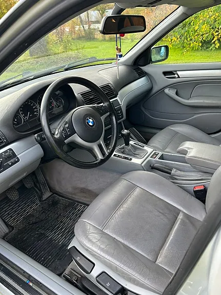 BMW 330I 2001 photo 4
