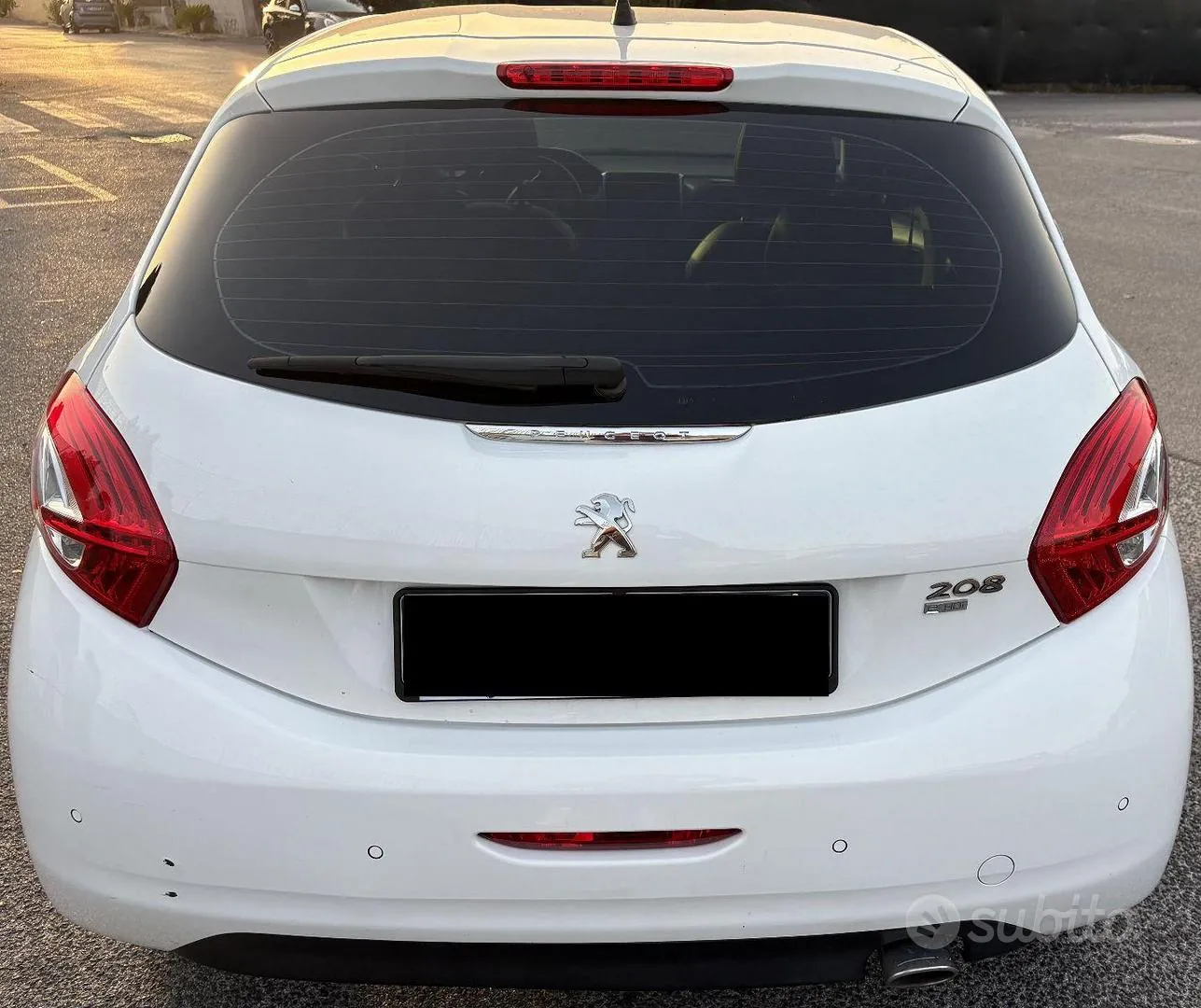 Peugeot 208 2014 photo 3