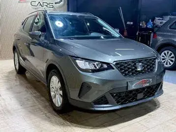Seat Arona 2024 photo 3