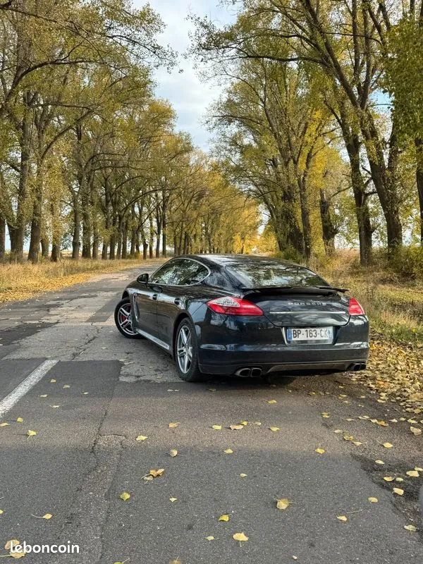 Porsche Panamera