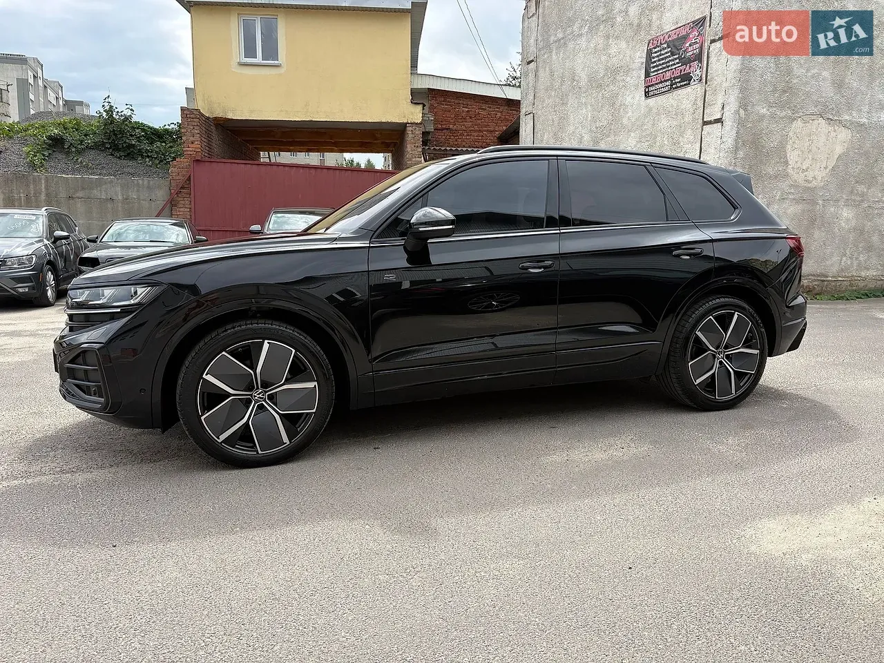 Volkswagen Touareg 2024 photo 5