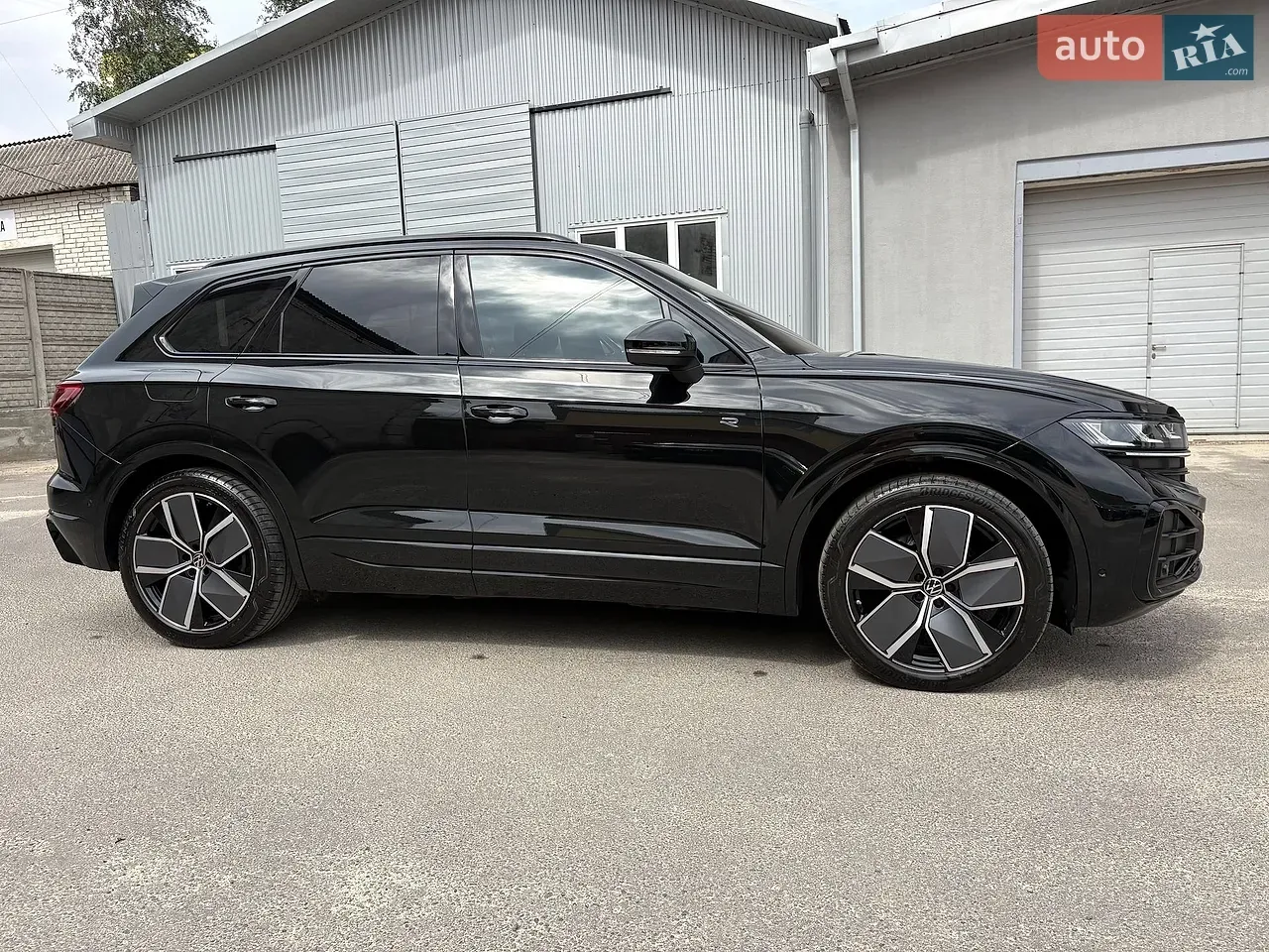 Volkswagen Touareg 2024 photo 4