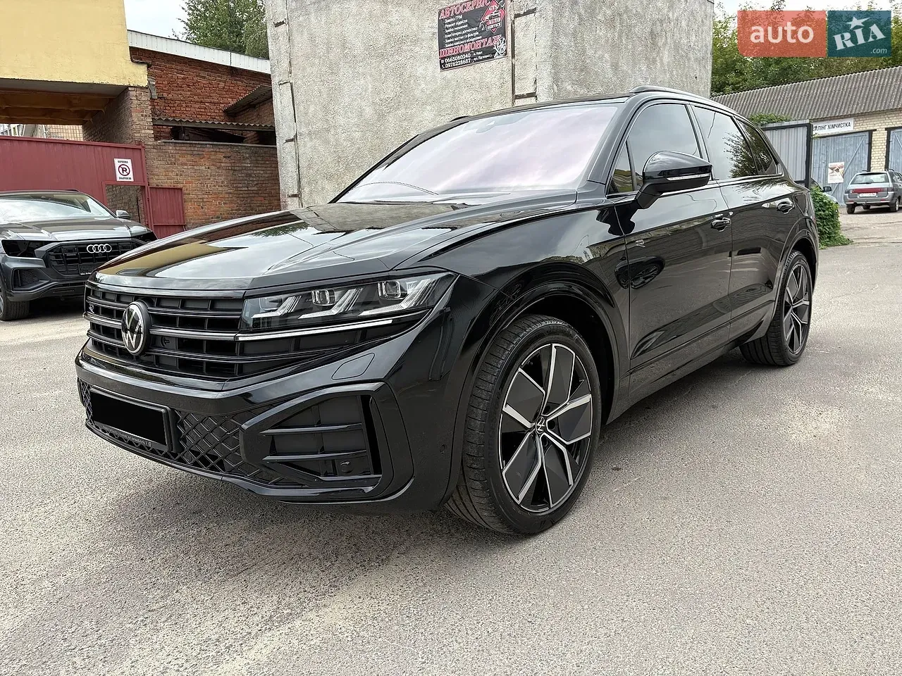 Volkswagen Touareg 2024 photo 3