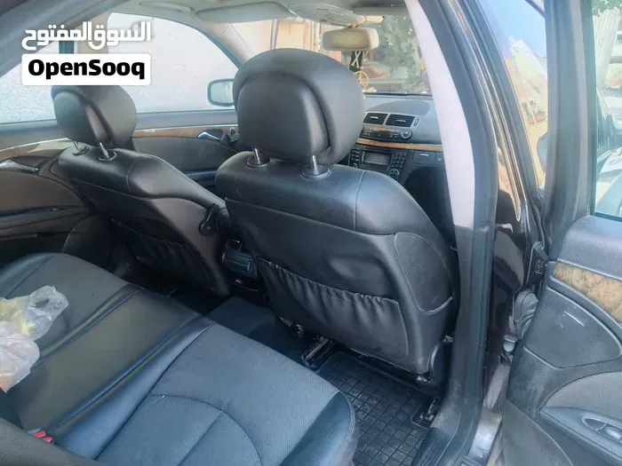 Mercedes-Benz E-Class 2007 photo 4