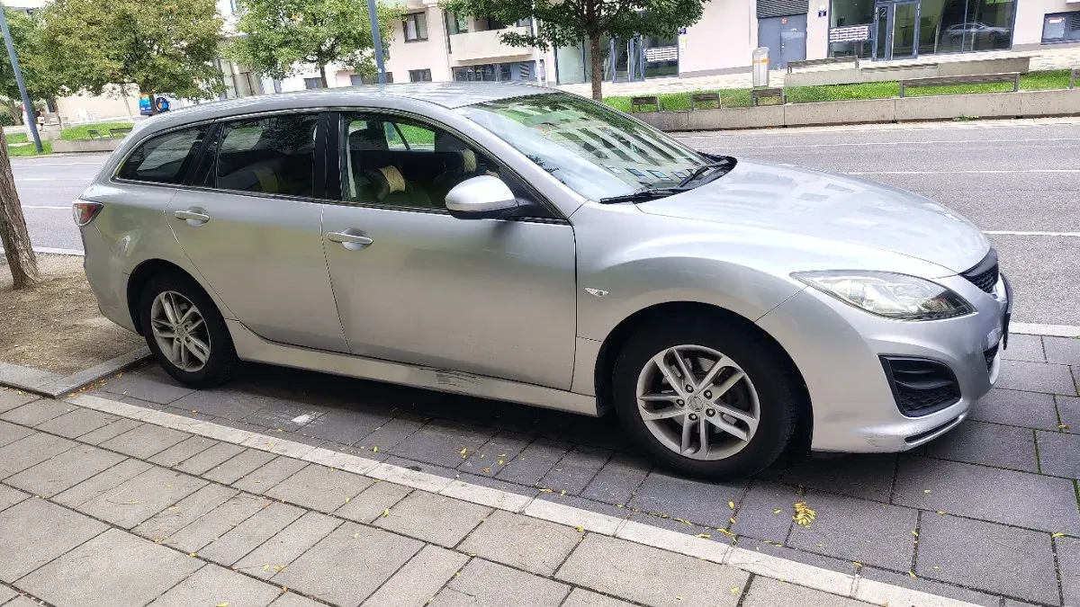 Mazda Mazda6