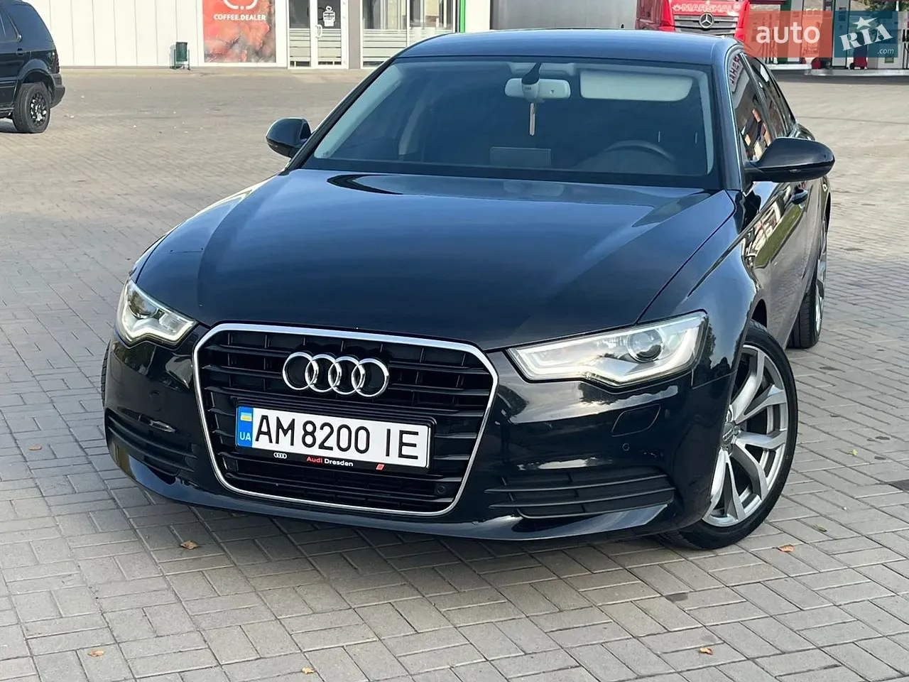 Audi A6 2013 photo 2