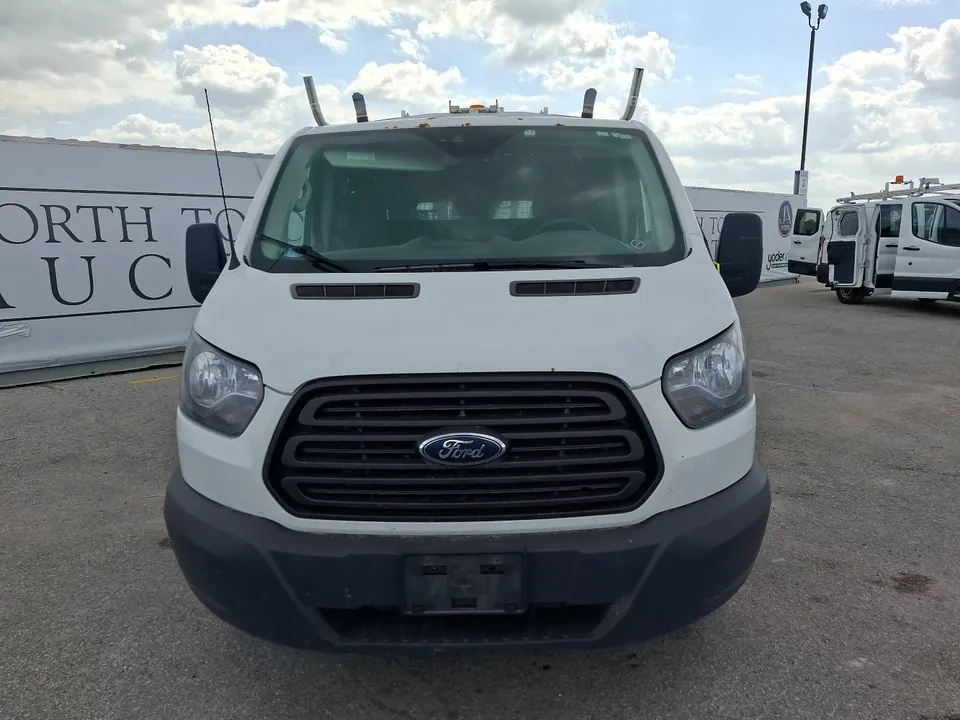 Ford Transit 2018 photo 2