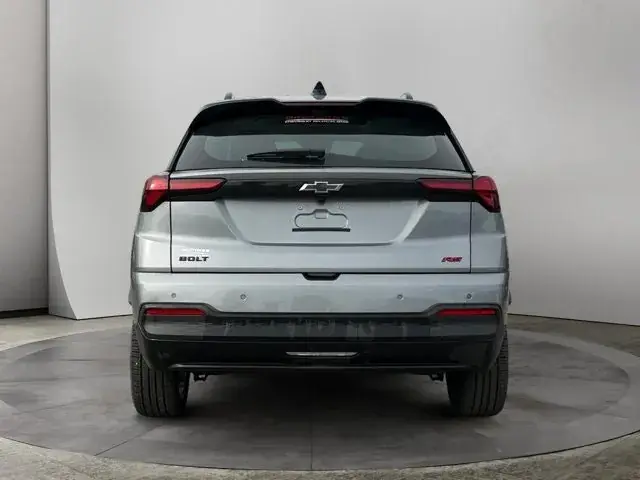 Chevrolet Bolt 2027 photo 4