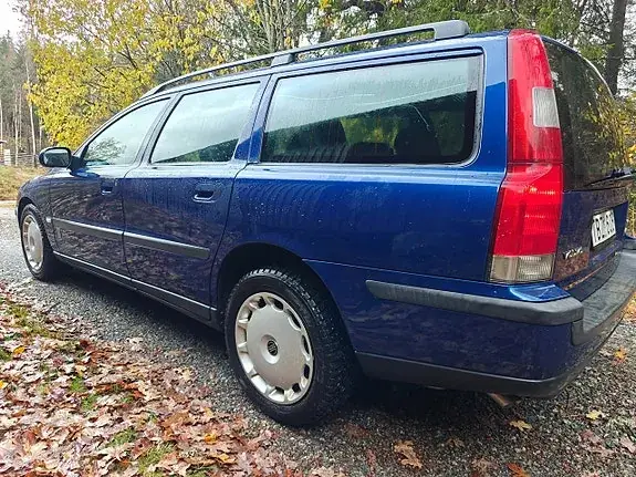 Volvo V70 2002 photo 4